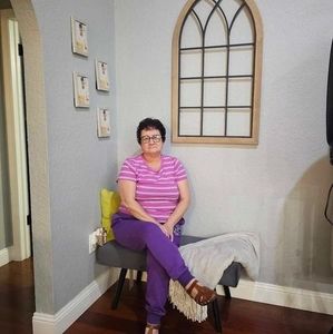 Meet your Posher, Sara